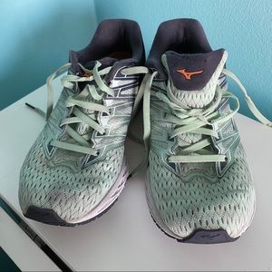 Mizuno Wave Shadow 2 Mint/Navy Running Shoes 8.5